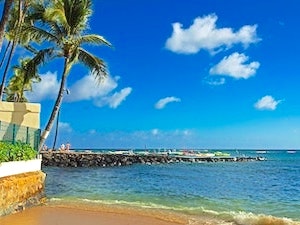 kaimana beach