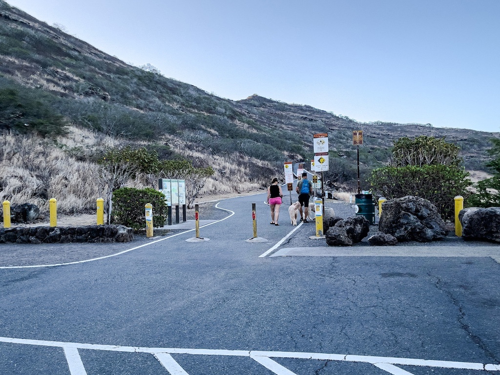 trail head of makapuu 