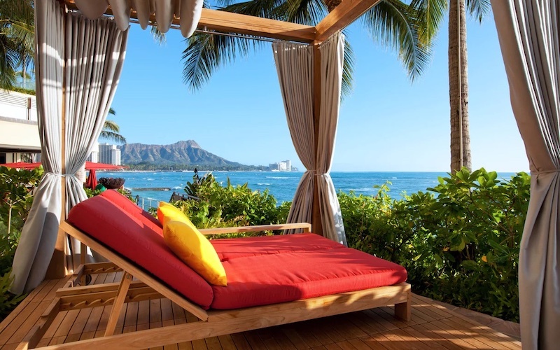 Cabana at the Edge infinity pool